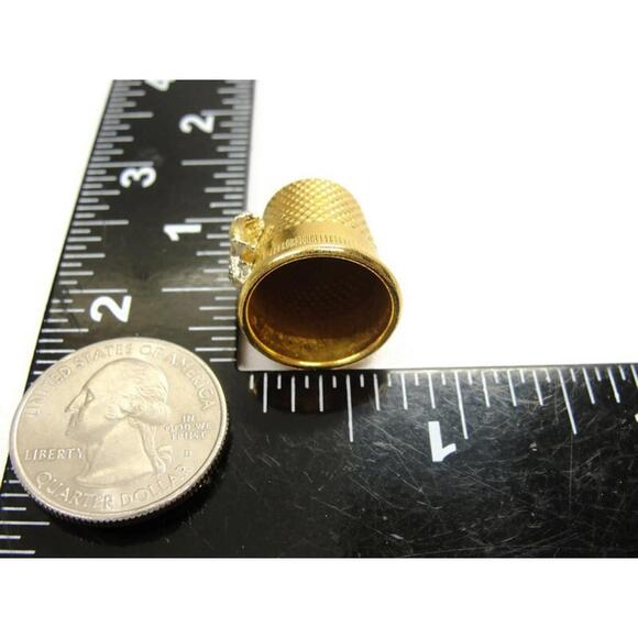 Golden Glam Thimble with Bling Bow - Picture 10 of 11